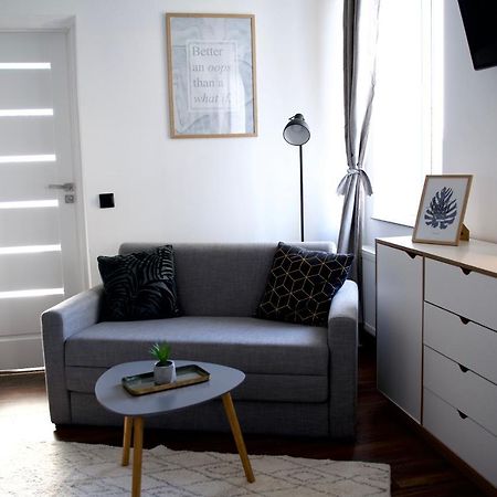 Style Hotel Ungheni Targ Екстериор снимка